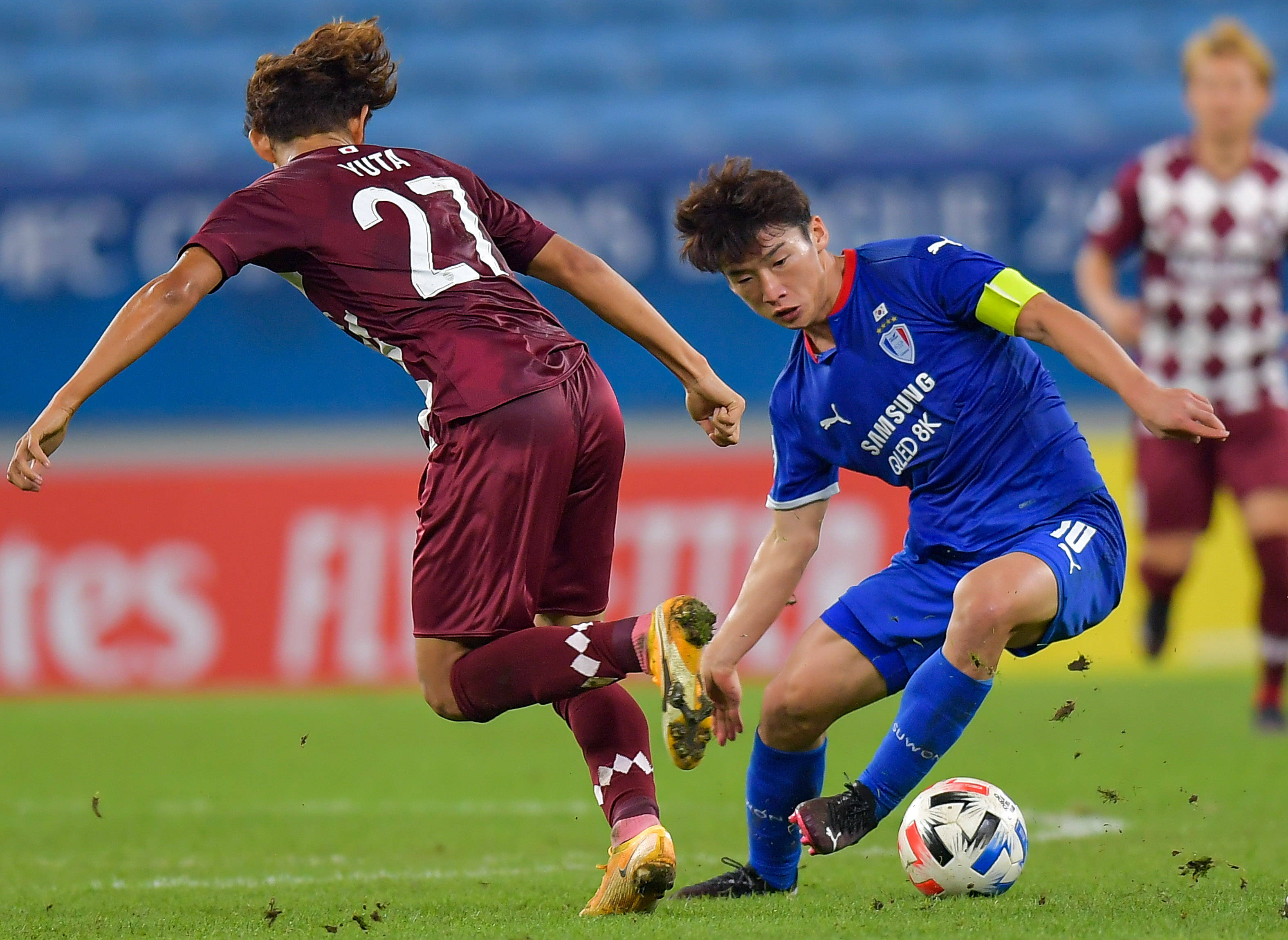 爱游戏官方入口-包含绿队后卫砍下三双，带领球队取得胜利的词条