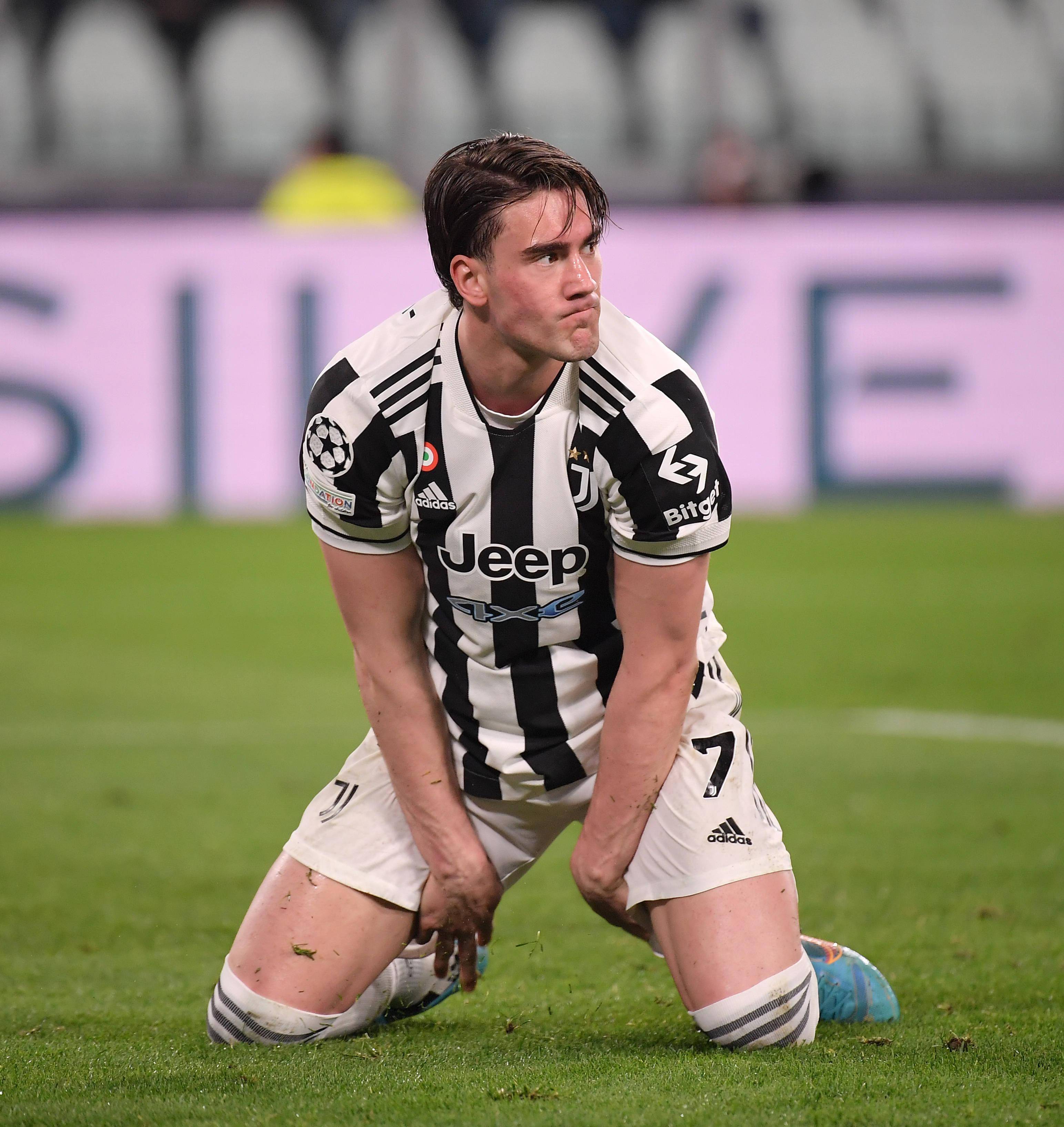 关于希望渺茫!比利亚雷亚尔无缘晋级冠军联赛的信息 关于希望渺茫!比利亚雷亚尔无缘晋级冠军联赛的信息