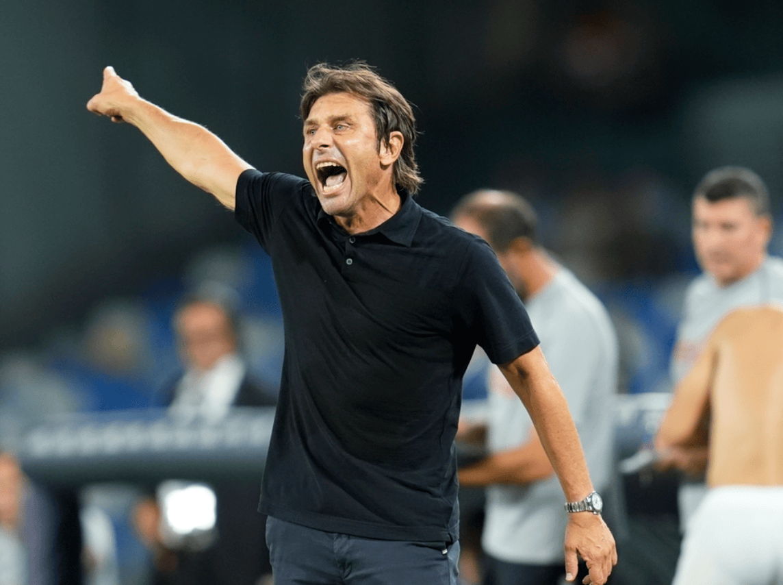 包含那不勒斯队狂胜对手,取得五连胜的词条 包含那不勒斯队狂胜对手,取得五连胜的词条