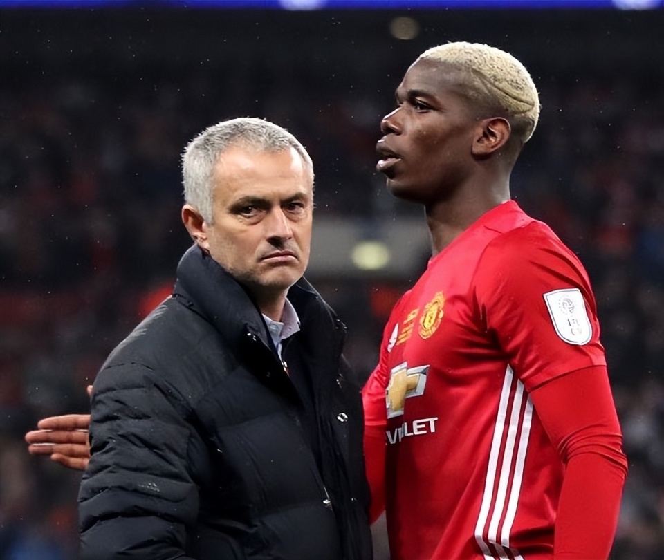 包含曼联中场博格巴:球队需要更加敬畏对手,保持专注的词条 包含曼联中场博格巴:球队需要更加敬畏对手,保持专注的词条