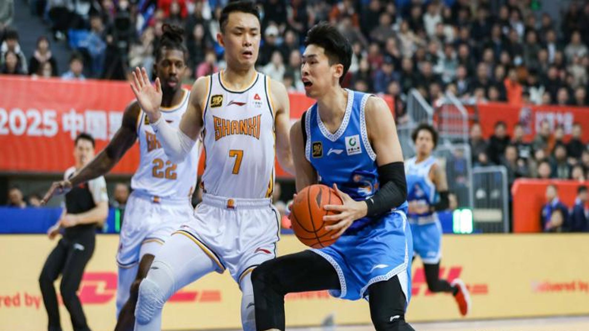 丁彦雨航连续爆发，山西男篮晋级季后赛的简单介绍