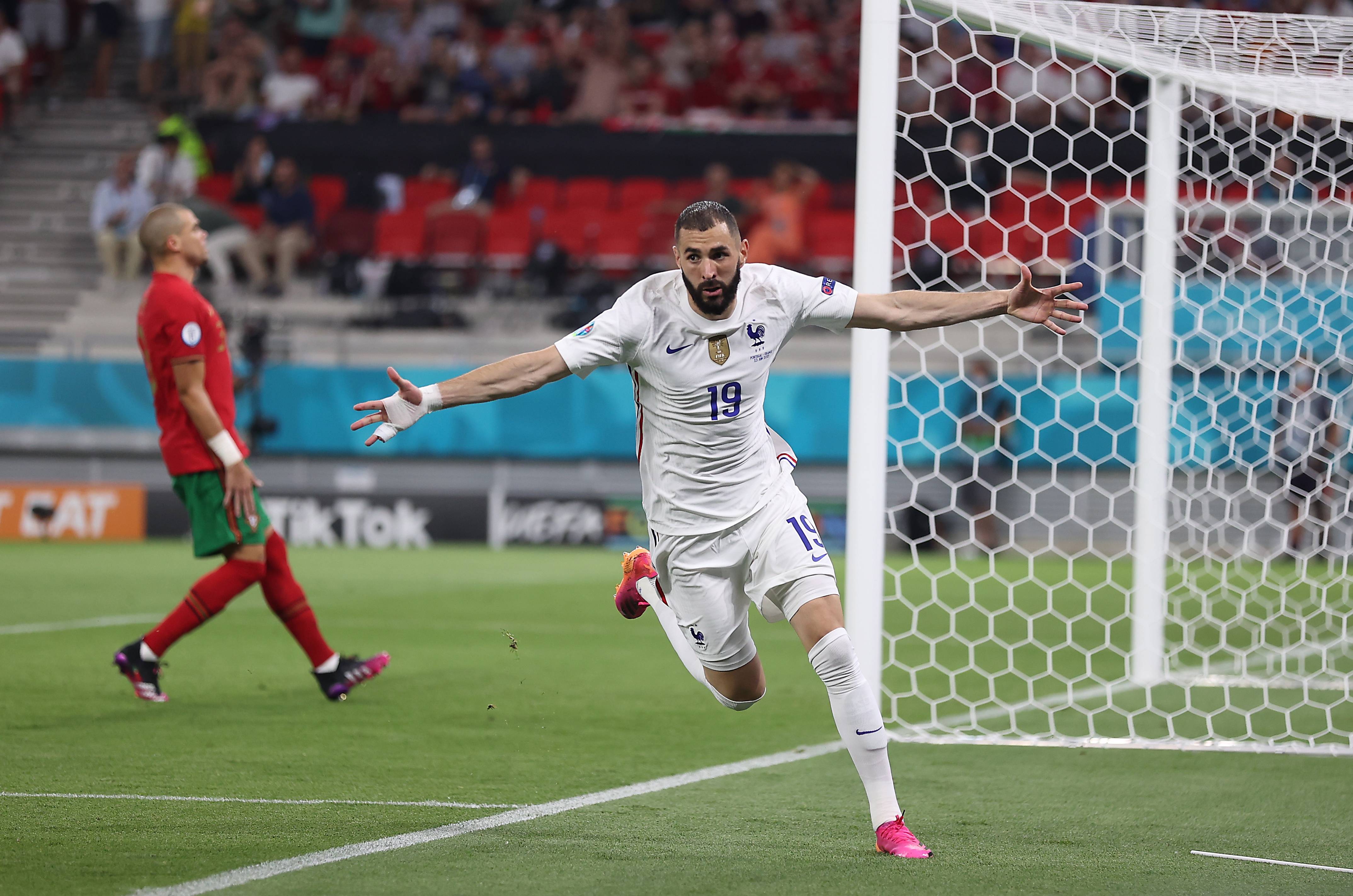 爱游戏体育官网-匈牙利爆冷战平法国，欧锦赛小组出线希望大增的简单介绍