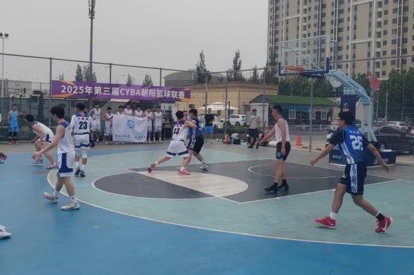 热火战队在职业篮球赛场上的风采展现 热火战队在职业篮球赛场上的风采展现