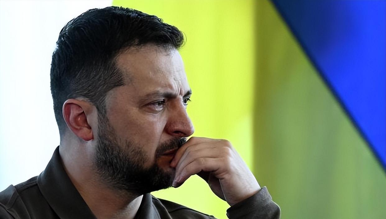 关于足球场上充满戏剧性转折,全民关心焦点的信息 关于足球场上充满戏剧性转折,全民关心焦点的信息