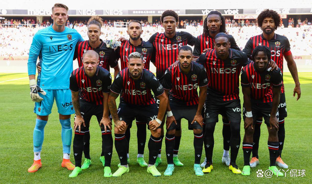 爱游戏官方登录入口-葡萄牙豪门本菲卡队内争夺欧冠资格