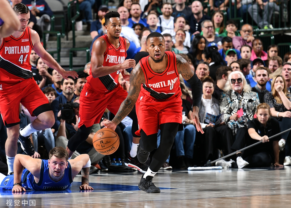 爱游戏官网网页版入口-开拓者队在主场以分之差险胜骑士队的简单介绍