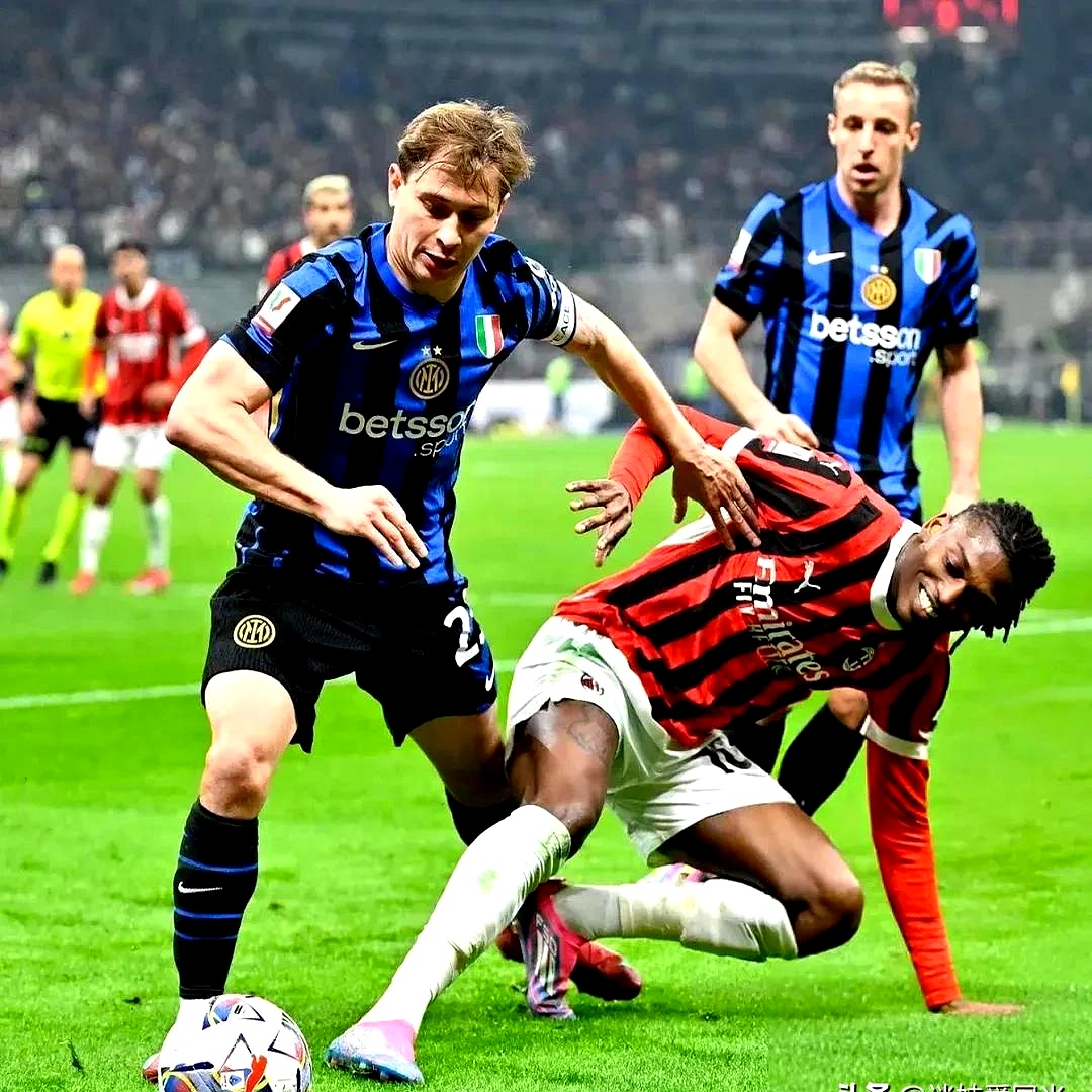 包含AC米兰明星球员受伤,或将缺席未来几场比赛的词条 包含AC米兰明星球员受伤,或将缺席未来几场比赛的词条