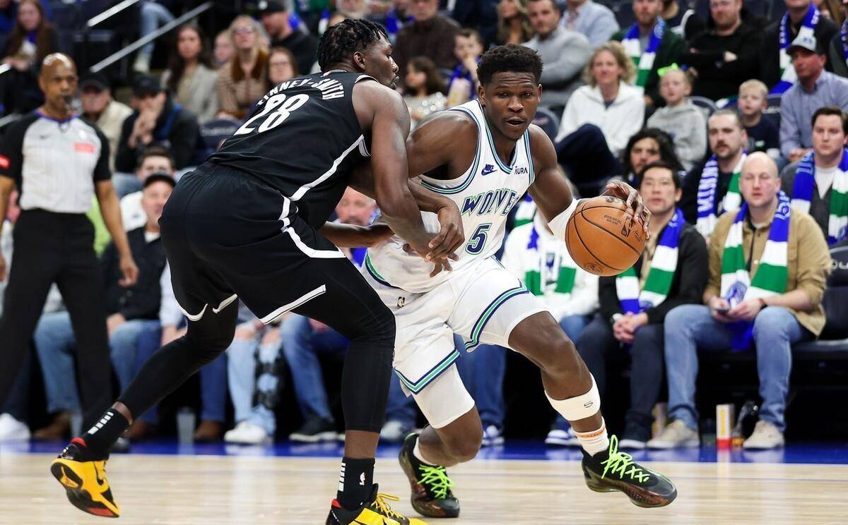 狼队大胜贝西克塔斯晋级欧罗巴联赛