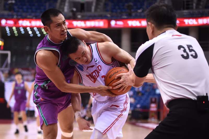 爱游戏app下载-包含队长发威，率领球队成功晋级下一轮比赛的词条