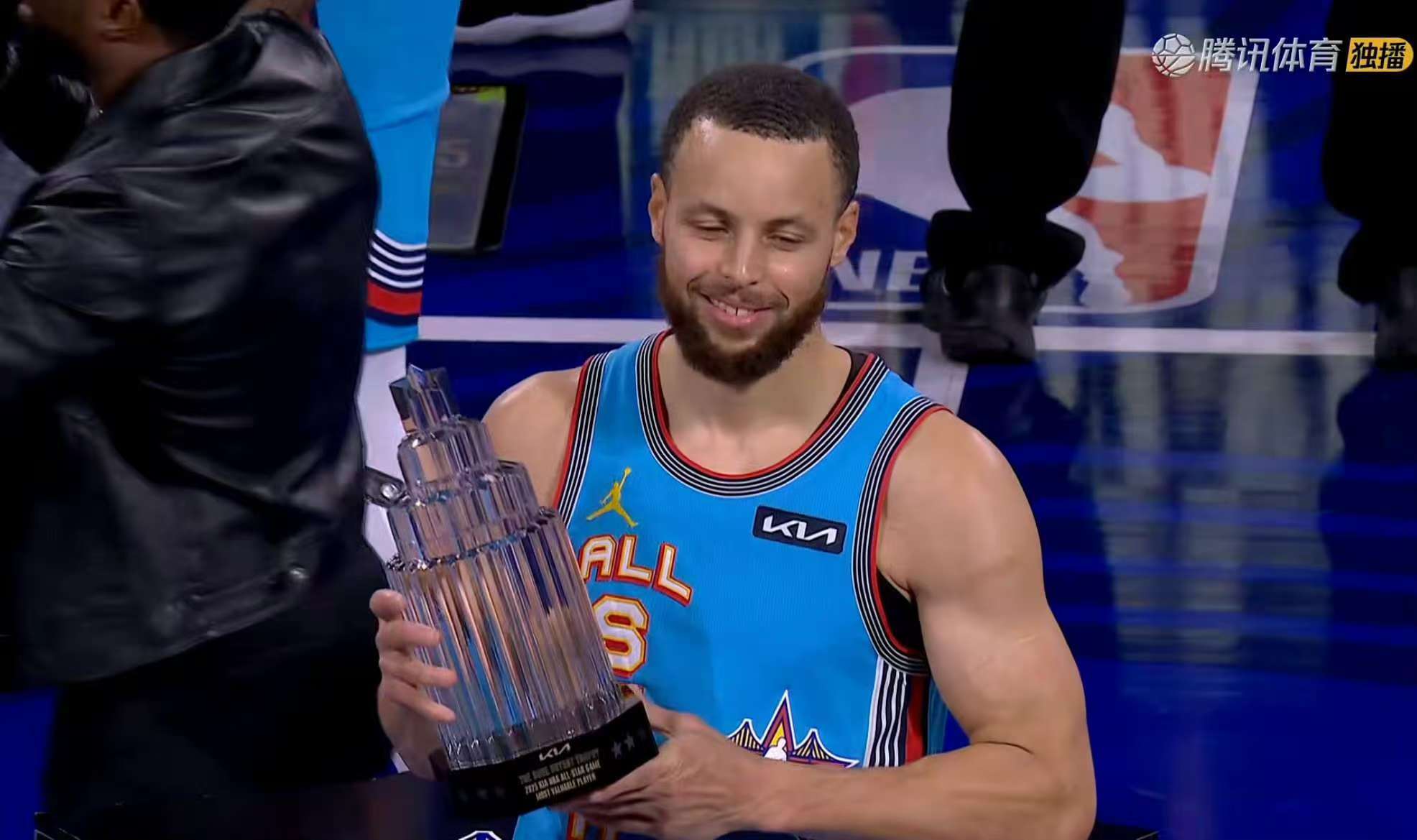 全球顶尖篮球员将在决赛中展现实力的简单介绍