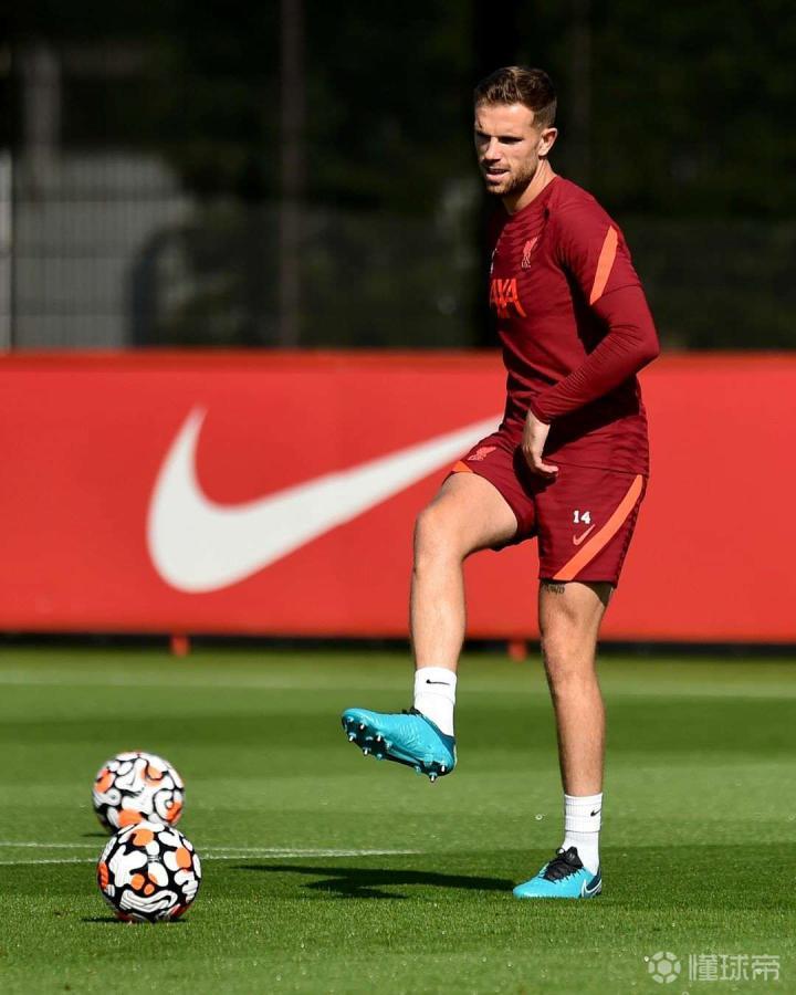 包含利物浦备战尤文图斯，主教练表示信心满满的词条