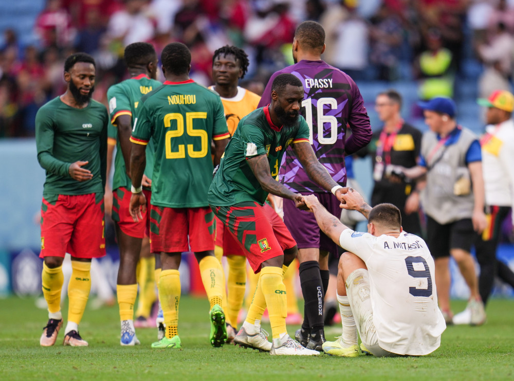 西非足球盛事：喀麦隆队夺冠成为焦点