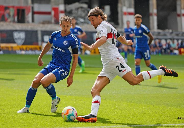 爱游戏网页版-关于汉诺威球员精彩进球，助力球队取得分数的信息