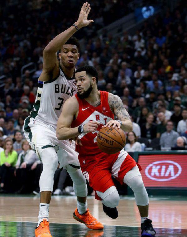 爱游戏登录入口-关于猛龙不敌魔术，卫冕冠军突然陷入连败困境的信息